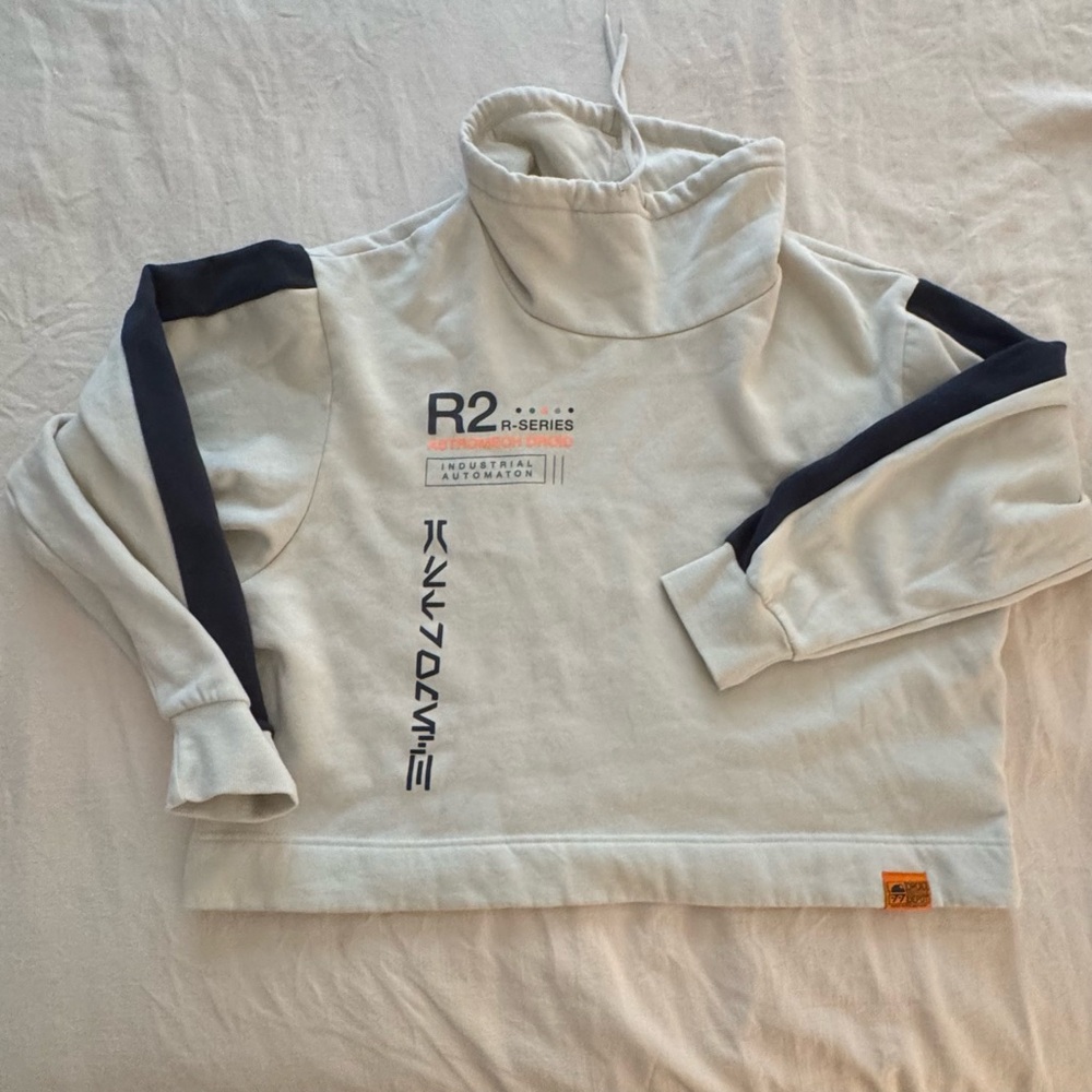 Star Wars sweatshirt